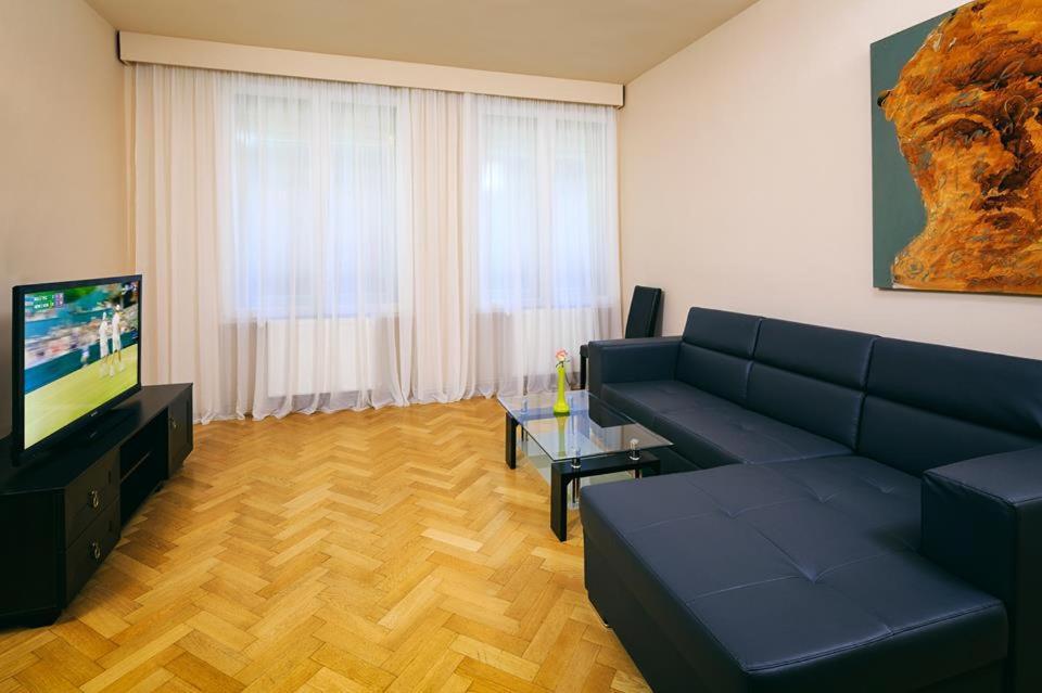 Schiller Apartment - Old Town Sibiu Exterior photo